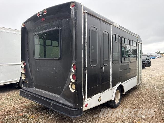 Ford E-350 Mini autobusi