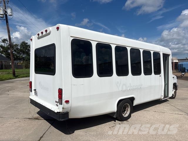Ford E-450 Mini bus