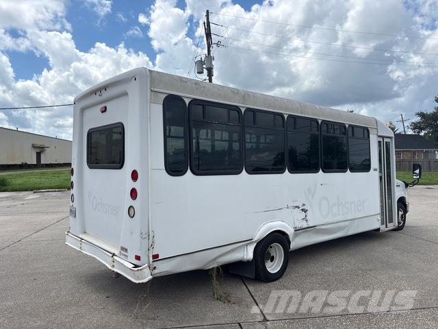 Ford E-450 Mini bus