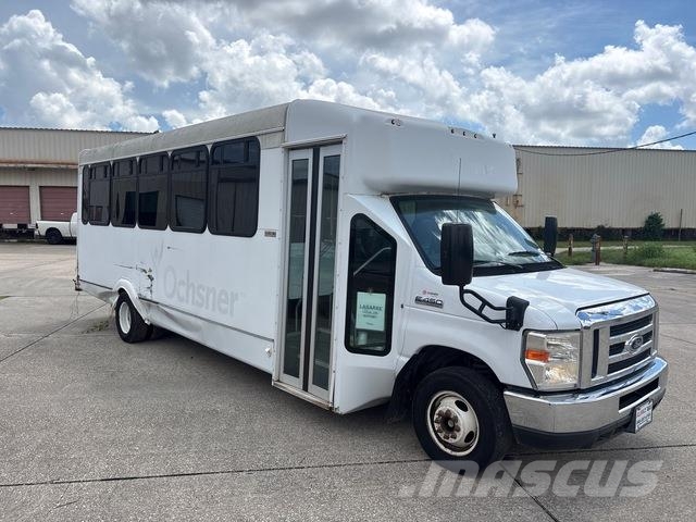 Ford E-450 Mini bus