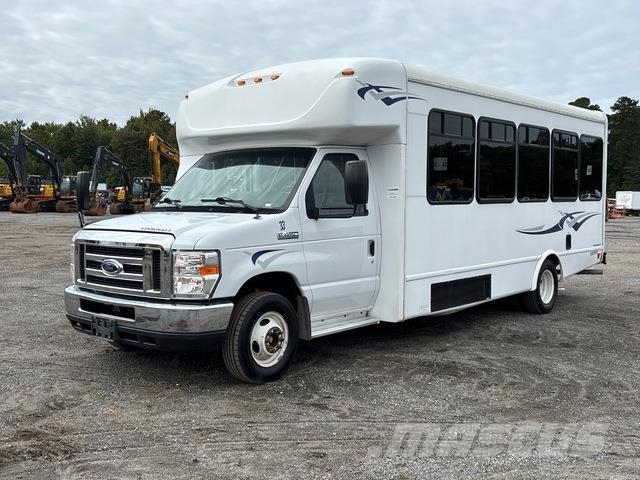 Ford E-450 Mini autobusi