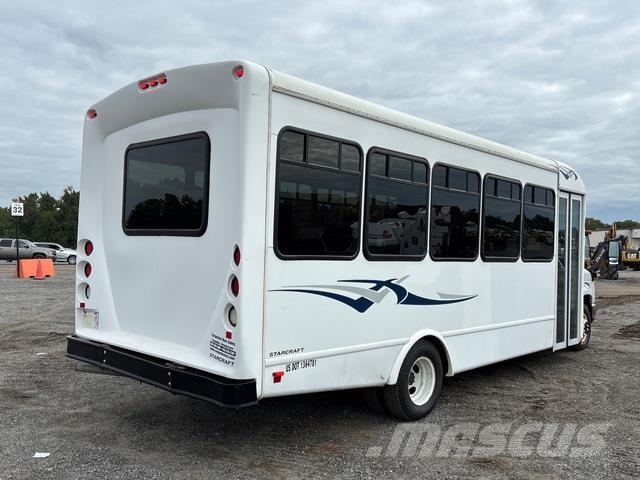 Ford E-450 Mini autobusi