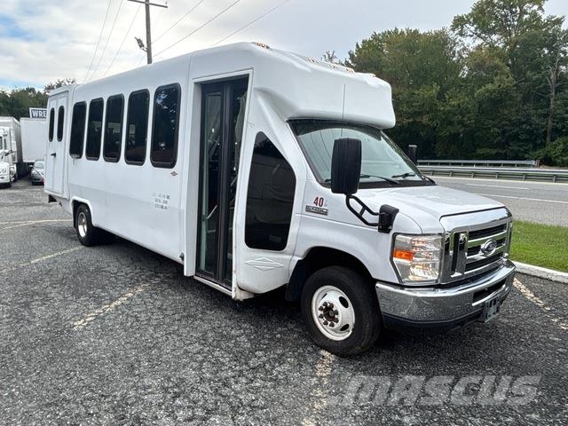 Ford E-450 Mini autobusi