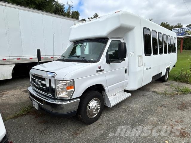 Ford E-450 Mini autobusi