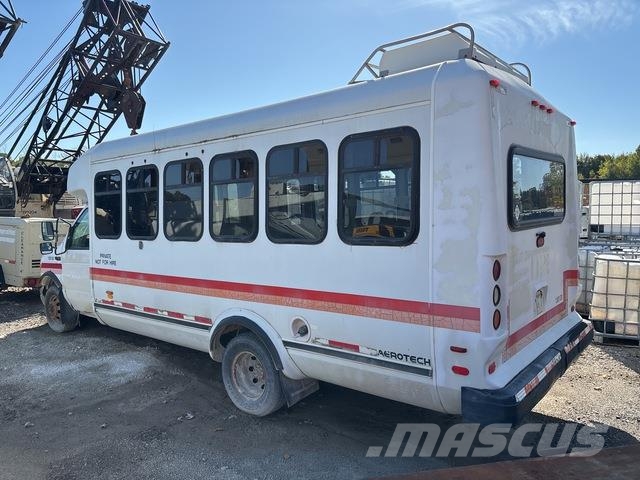 Ford E-450 Econoline Mini autobusi