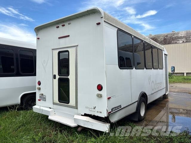 Ford Econoline E-450 Mini bus
