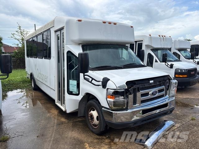 Ford Econoline E-450 Mini bus
