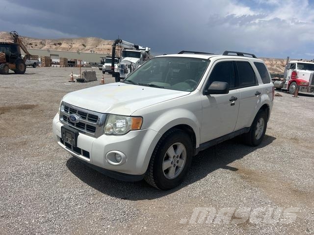 Ford Escape Automobili