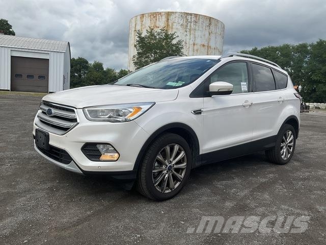Ford Escape Otomobiller