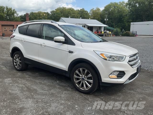 Ford Escape PKWs