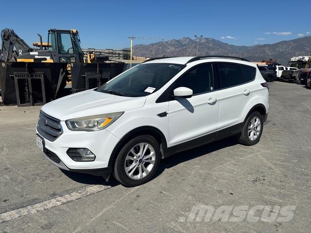 Ford Escape Henkilöautot