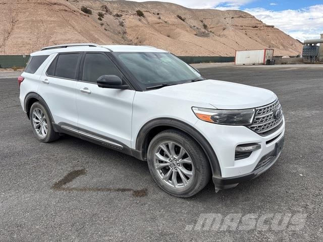 Ford Explorer Automobily