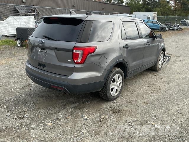 Ford Explorer Automobili