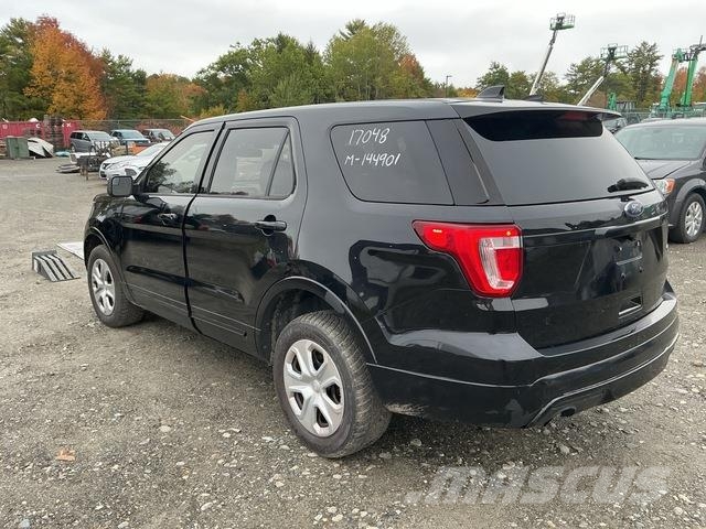 Ford Explorer Automobili