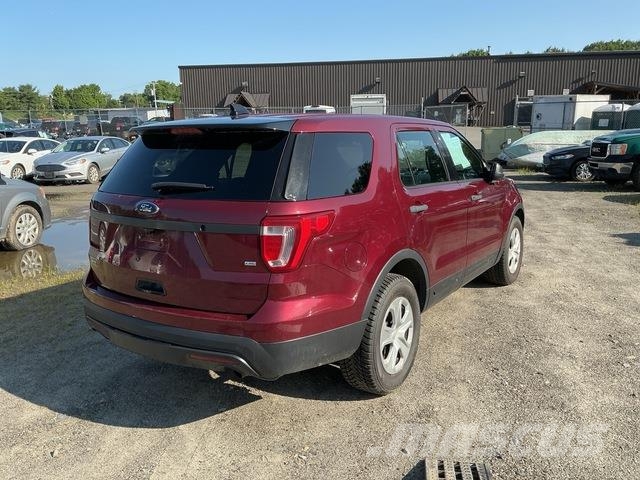 Ford Explorer Automobili