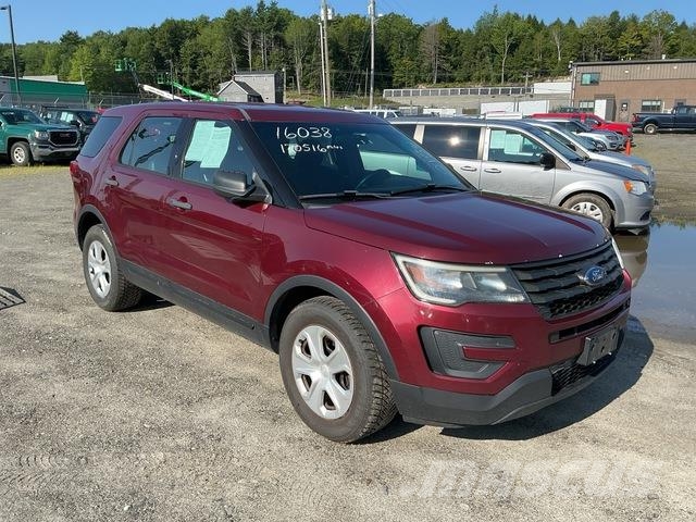 Ford Explorer Automobili