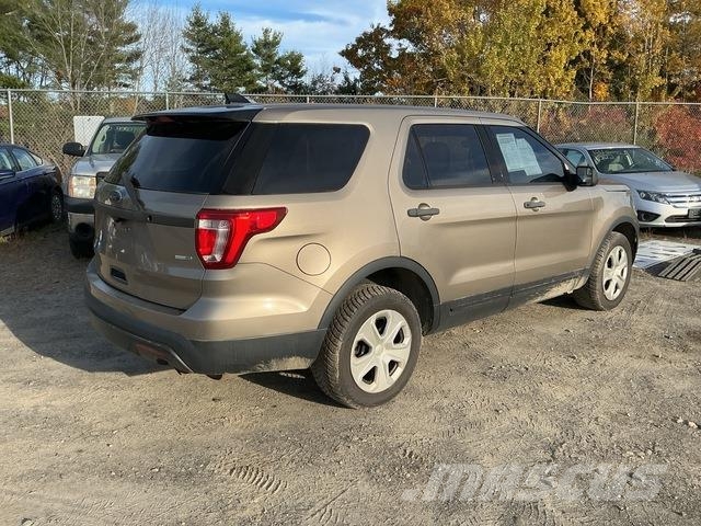 Ford Explorer Personbilar