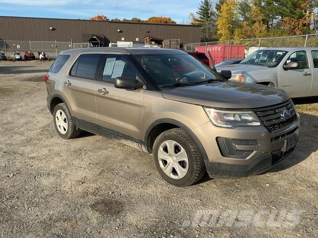 Ford Explorer Personbilar