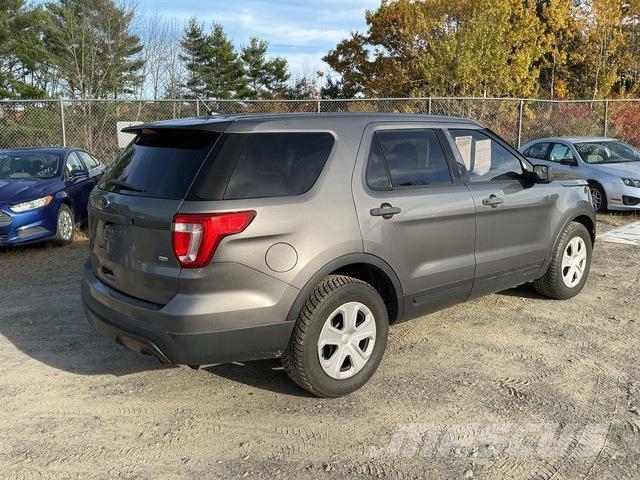 Ford Explorer Personbilar