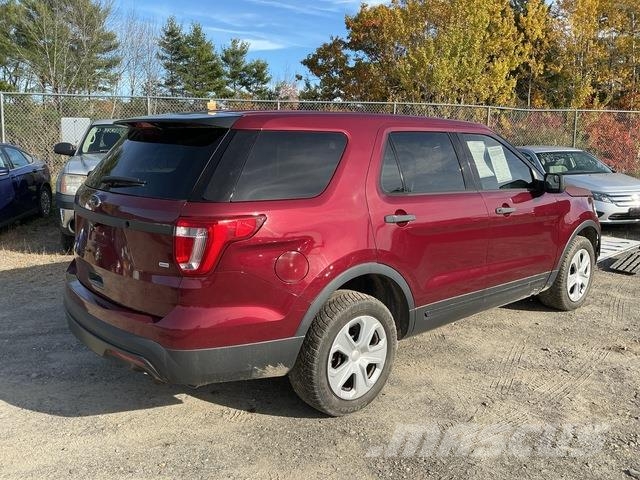 Ford Explorer PKWs