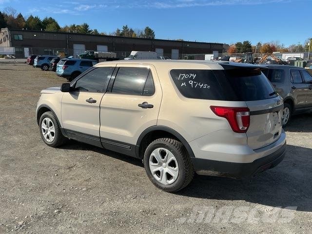 Ford Explorer Personbilar