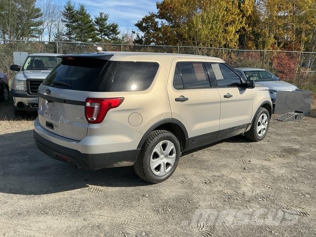 Ford Explorer Personbilar