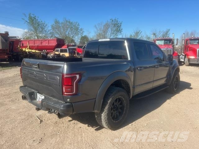 Ford F-150 皮卡车