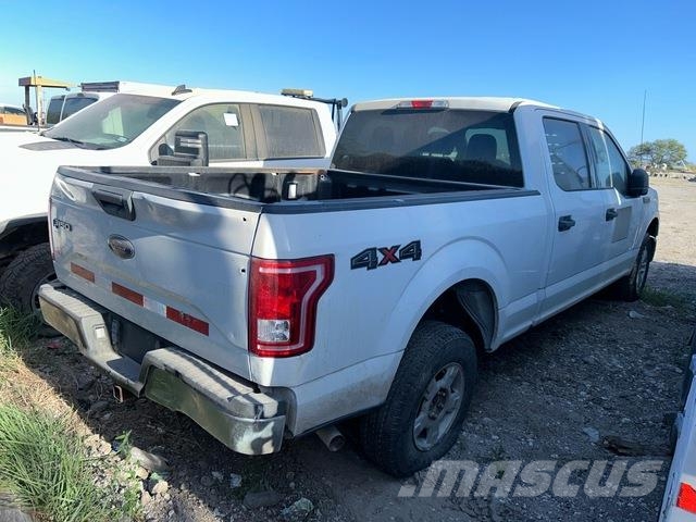 Ford F-150 Kis teherszállító/Platós kocsi