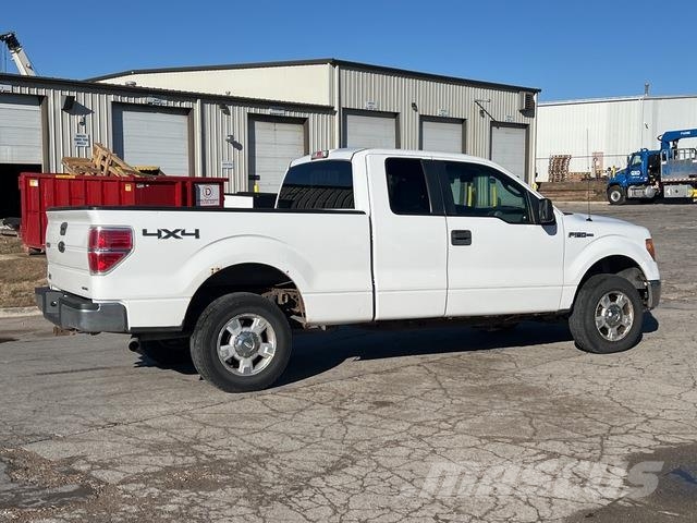 Ford F-150 Pick up/Dropside