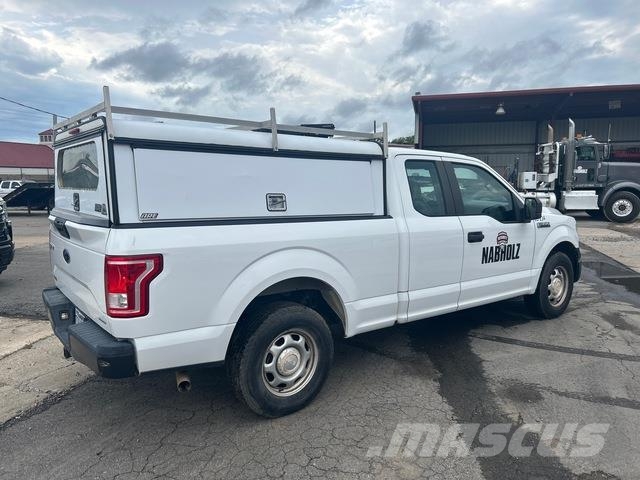 Ford F-150 شاحنات خفيفة/مفصلية الجوانب