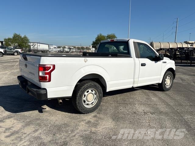 Ford F-150 شاحنات خفيفة/مفصلية الجوانب