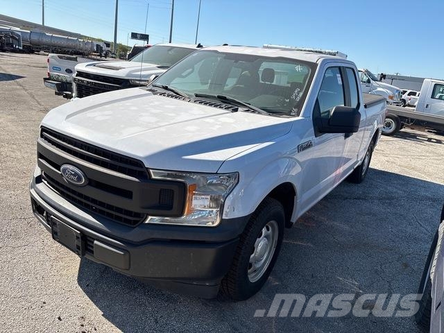 Ford F-150 Пикапи