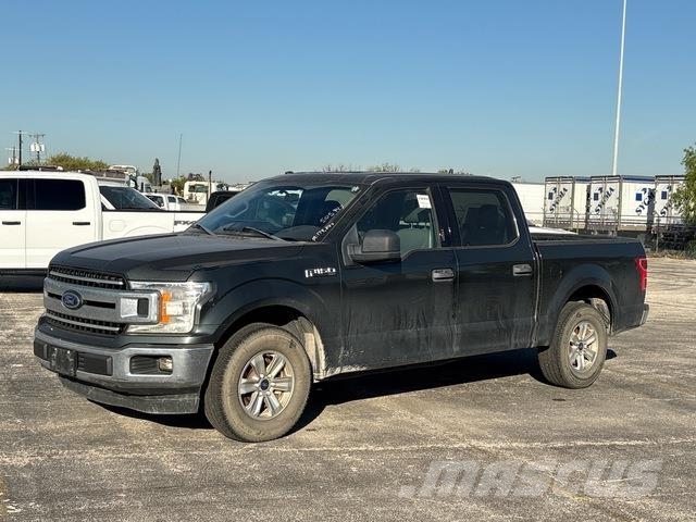 Ford F-150 Пикапи