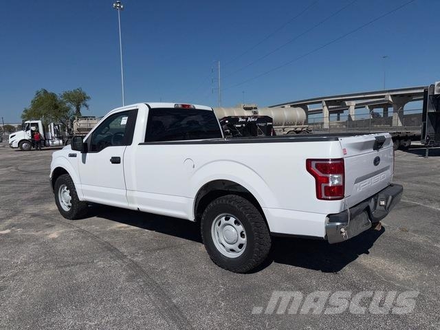 Ford F-150 شاحنات خفيفة/مفصلية الجوانب