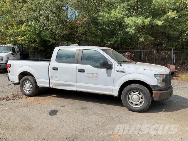 Ford F-150 Kis teherszállító/Platós kocsi