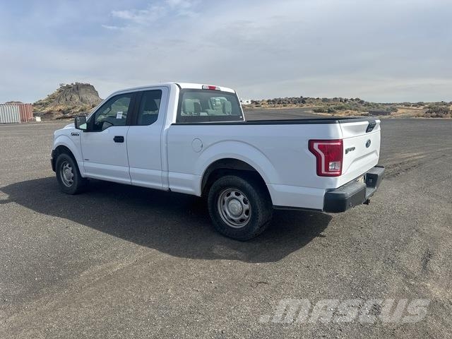 Ford F-150 Pick up de caixa aberta