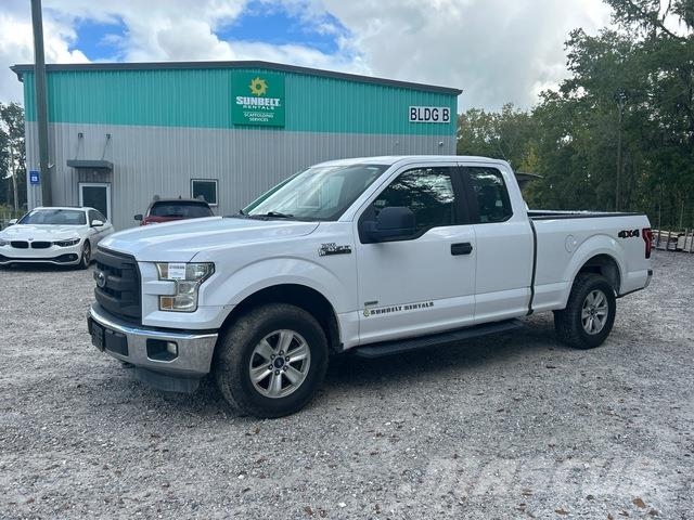 Ford F-150 Pick-upy / Pojazdy z otwieranymi burtami