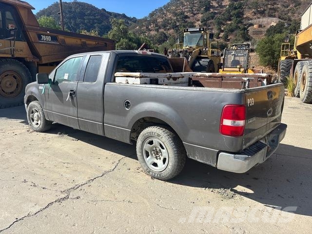 Ford F-150 Pick up/Dropside