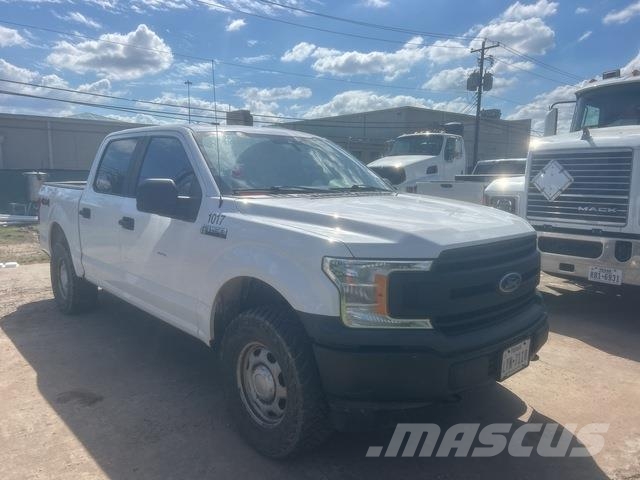 Ford F-150 Kis teherszállító/Platós kocsi