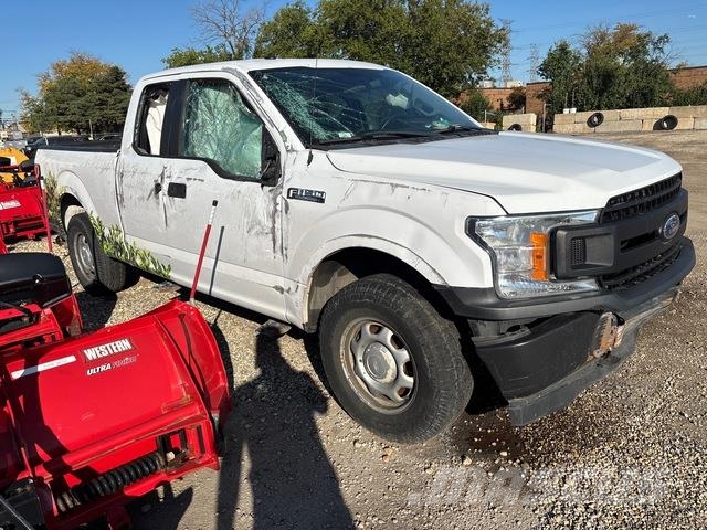 Ford F-150 Pick-upy / Pojazdy z otwieranymi burtami