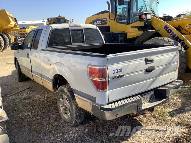 Ford F-150 皮卡.傳統半斗卡車/側卸板