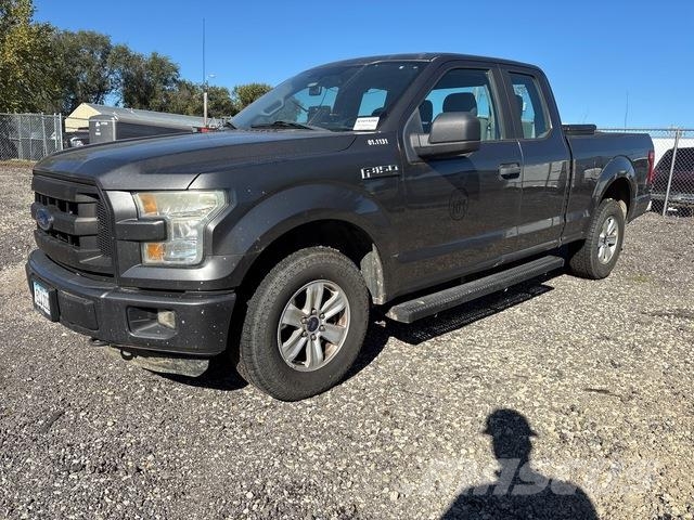 Ford F-150 Pick-upy / Pojazdy z otwieranymi burtami