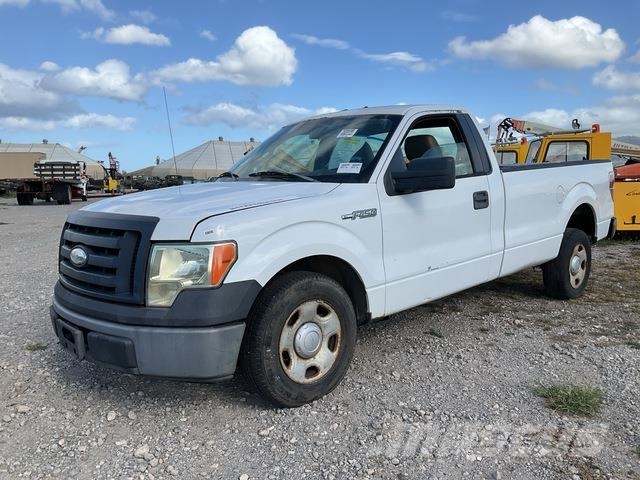Ford F-150 SXT 皮卡.傳統半斗卡車/側卸板