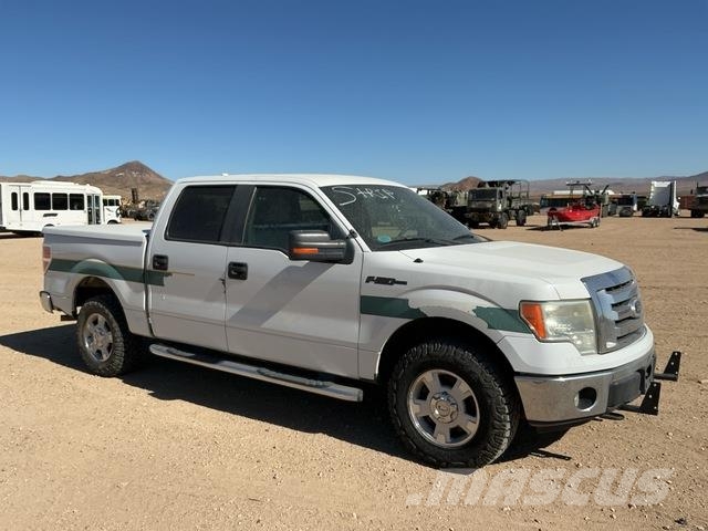Ford F-150 XLT 皮卡.傳統半斗卡車/側卸板