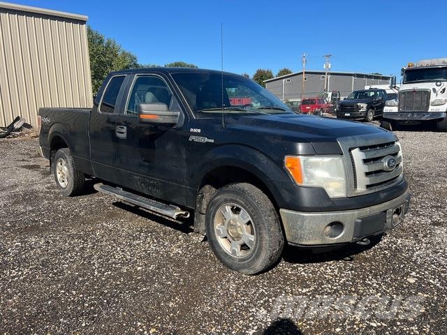 Ford F-150 XLT 皮卡.傳統半斗卡車/側卸板