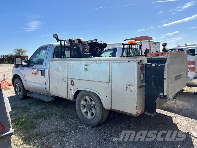 Ford F-250 Vehículos municipales multiusos