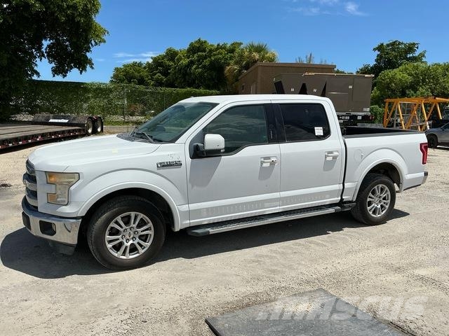 Ford F-250 Utilitaire benne