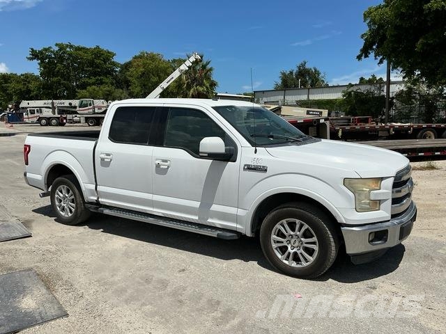 Ford F-250 Utilitaire benne