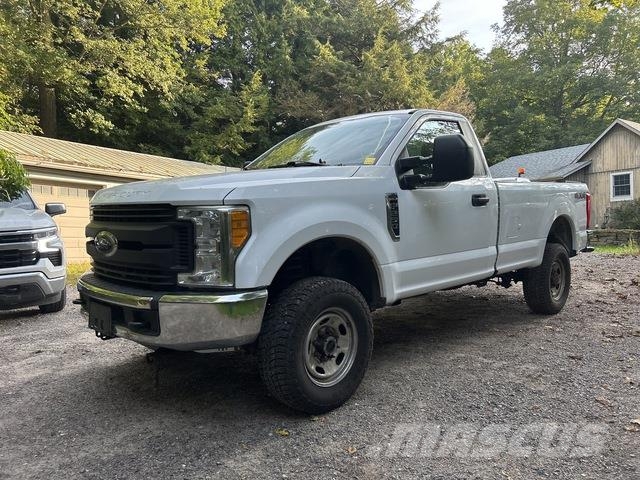 Ford F-250 Lava-autot