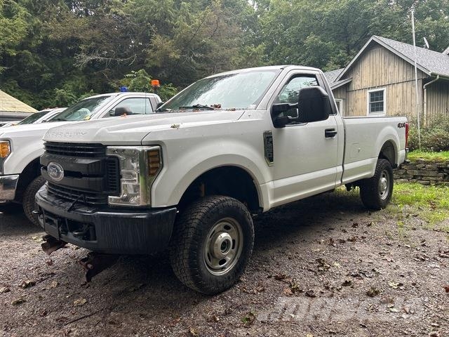 Ford F-250 Lava-autot